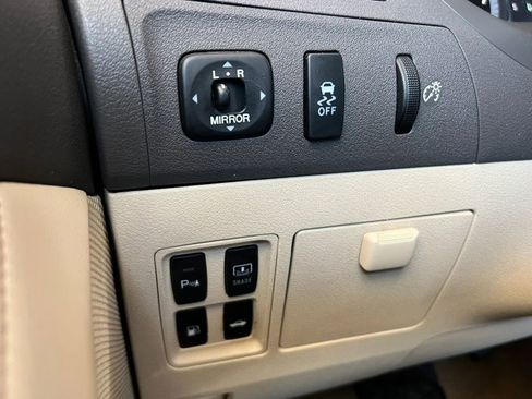 Used 2012 Lexus ES 350 FWD image 24