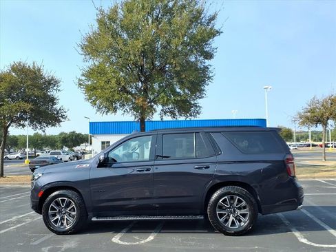 Used 2023 Chevrolet Tahoe Z71 w/ Z71 Off-Road Package AWD/4WD image 10