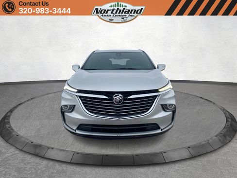 Used 2022 Buick Enclave Premium image 2