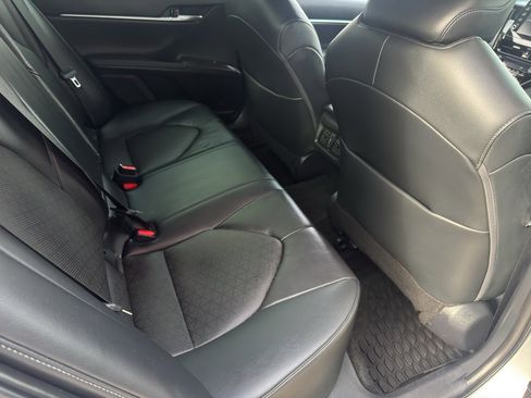 Used 2022 Toyota Camry XSE image 14