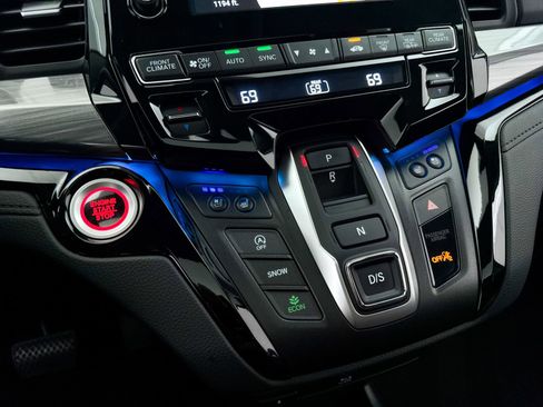 Used 2023 Honda Odyssey Elite image 25