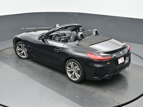 Used 2019 BMW Z4 sDrive30i w/ M Sport Package image 32