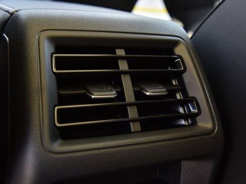New 2026 Volkswagen Tiguan SE AWD/4WD image 23