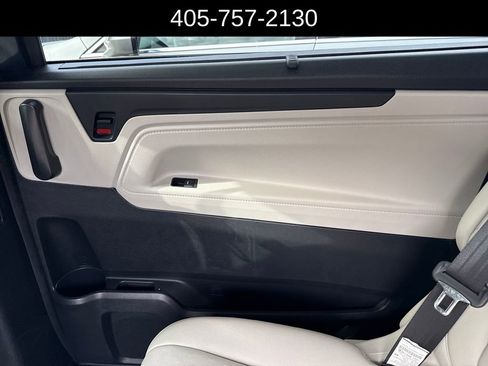 Used 2025 Honda Odyssey EX-L image 19