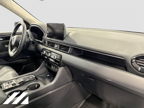 Used 2025 Honda Pilot Touring image 34