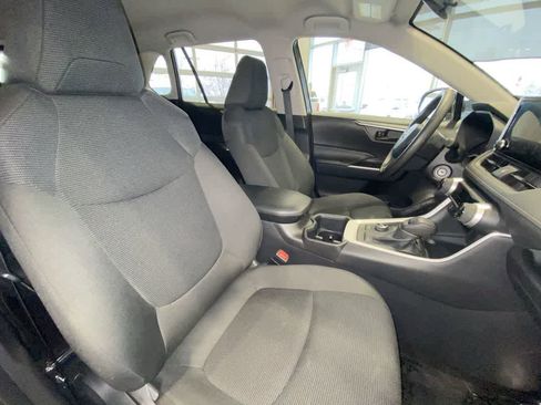 Used 2025 Toyota RAV4 LE image 21