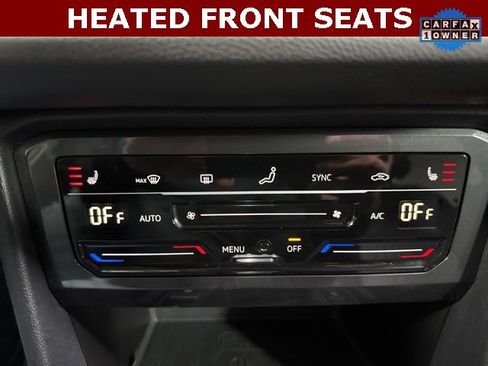 Used 2022 Volkswagen Tiguan SE image 4