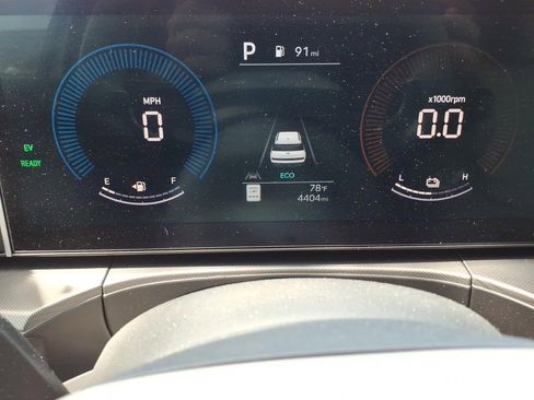 New 2026 Hyundai Santa Fe SE image 18