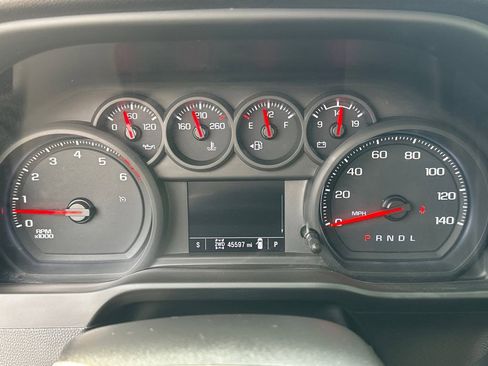 Used 2025 Chevrolet Silverado 2500 Custom w/ Custom Value Package image 26