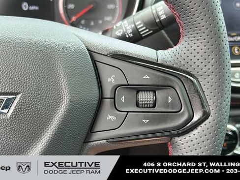 Used 2023 Chevrolet TrailBlazer RS w/ Sun and Liftgate Package AWD/4WD image 14