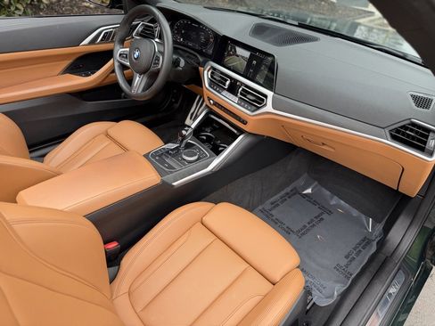 Used 2023 BMW 440i xDrive Convertible w/ Premium Package image 31
