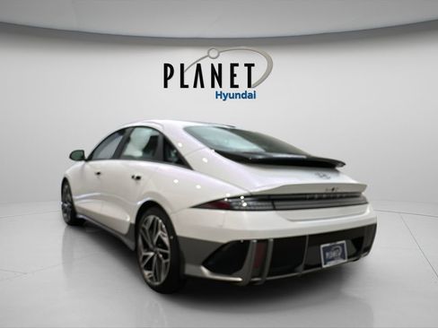 New 2025 Hyundai Ioniq 6 SEL image 6