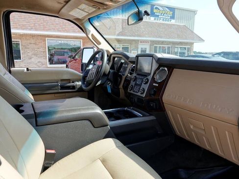 Used 2014 Ford F250 Lariat w/ Chrome Package image 15