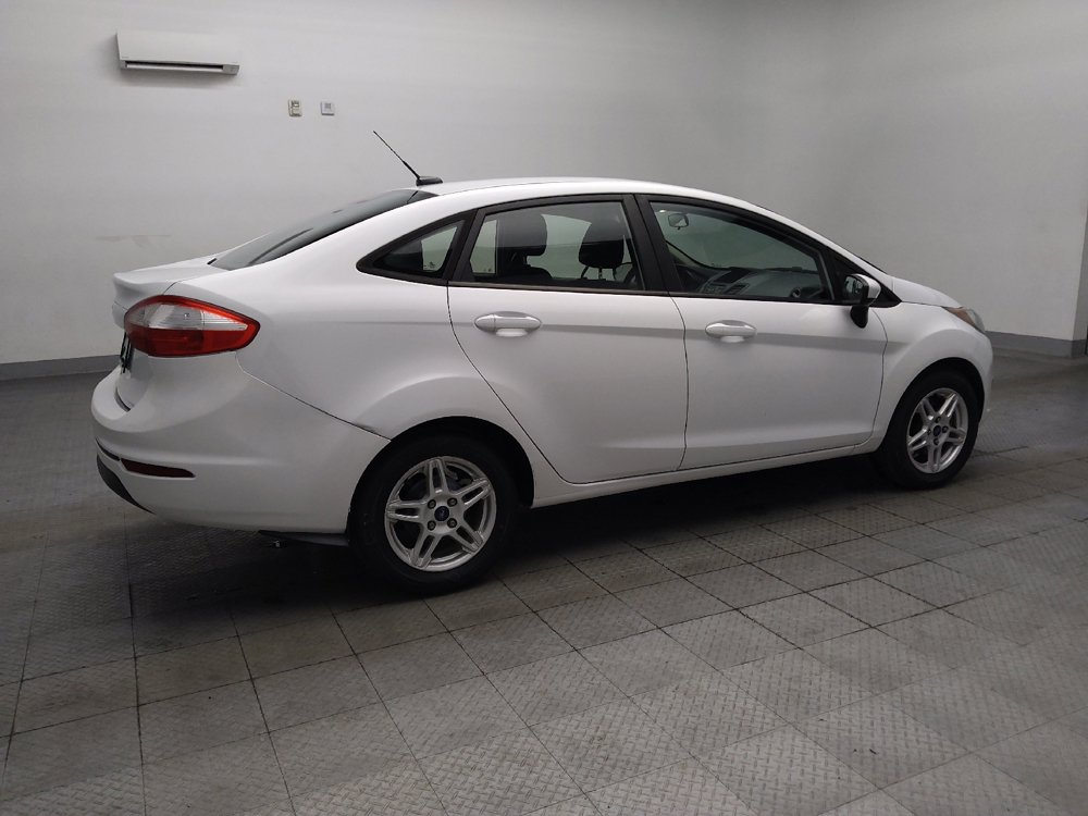 Used 2018 Ford Fiesta SE FWD image 10