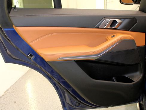 Used 2019 BMW X5 xDrive40i w/ Convenience Package image 43