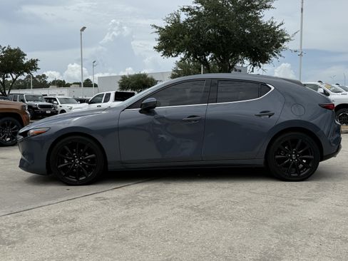 Used 2020 MAZDA MAZDA3 AWD Hatchback w/ Premium Pkg image 8
