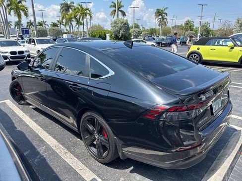 Used 2023 Honda Accord Sport image 11