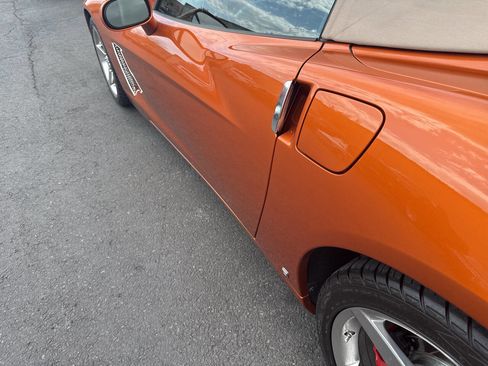 Used 2007 Chevrolet Corvette Convertible RWD image 24