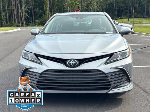 Used 2023 Toyota Camry LE FWD image 2