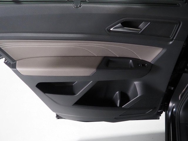 Used 2022 Volkswagen Atlas FWD SE V6 w/ Technology image 44