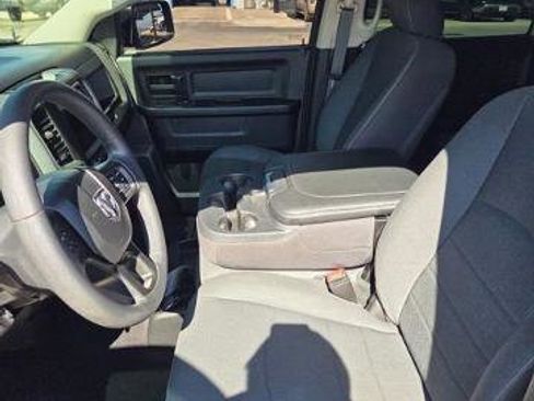 Used 2024 RAM 1500 Tradesman w/ Tradesman SXT Package image 11