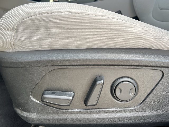 Certified 2025 Hyundai Tucson SEL FWD image 34