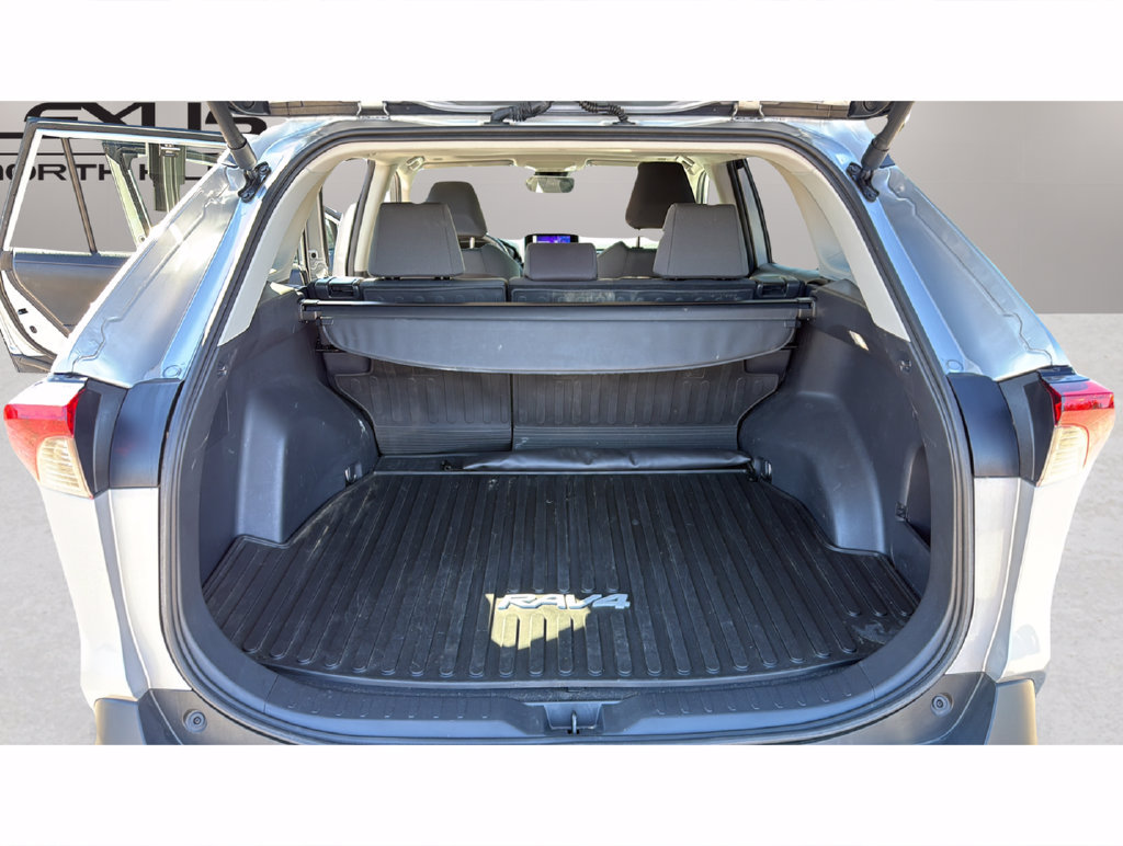 Used 2024 Toyota RAV4 XLE w/ Convenience Package AWD/4WD image 18