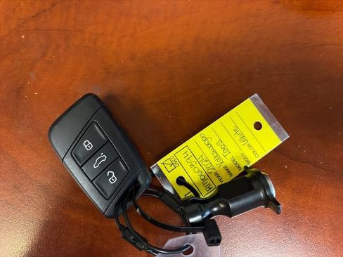 Used 2024 Volkswagen Taos S FWD image 35