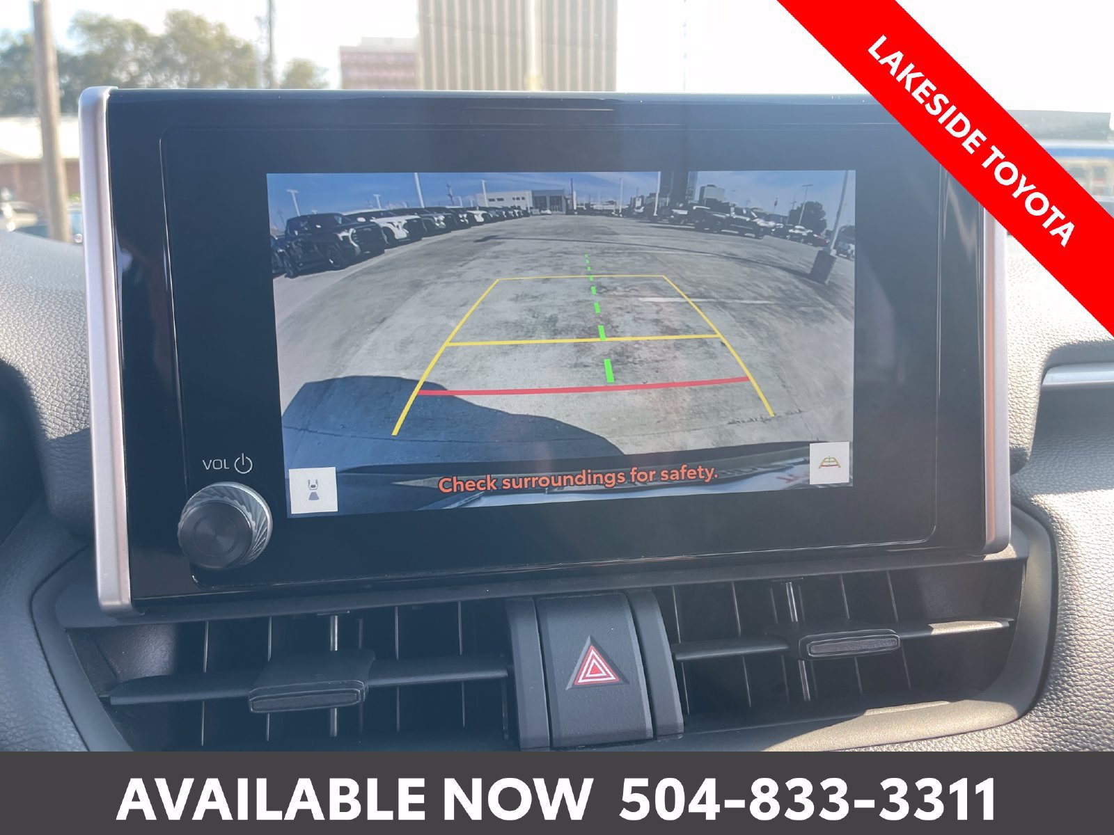 Used 2024 Toyota RAV4 XLE FWD image 33