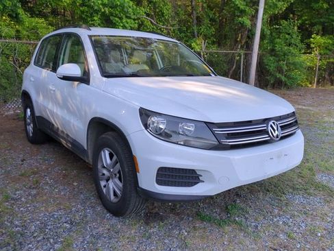 Used 2017 Volkswagen Tiguan S AWD/4WD image 4