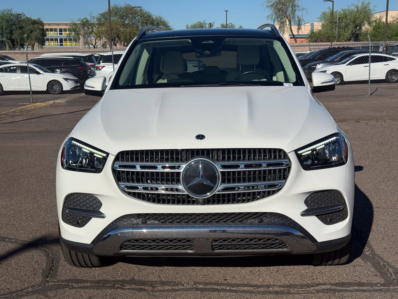 Used 2024 Mercedes-Benz GLE 350 4MATIC image 2