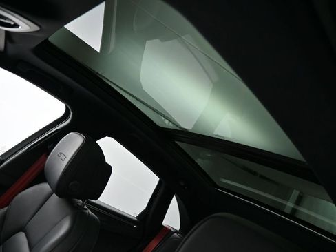 Certified 2024 Porsche Macan GTS AWD/4WD image 12