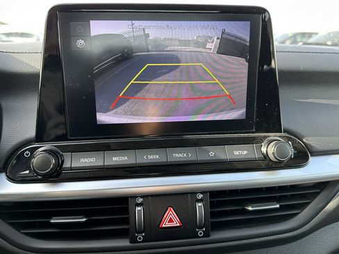 Certified 2023 Kia Forte LXS w/ LXS Technology Package image 31