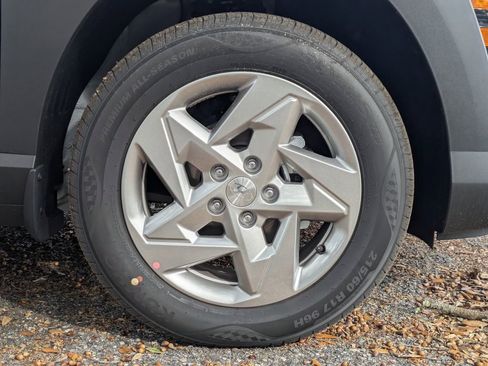 New 2026 Hyundai Kona SE FWD image 10