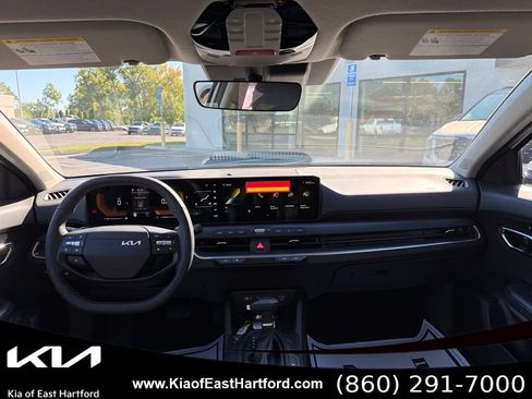 New 2026 Kia K4 EX FWD image 23