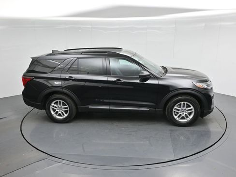 New 2025 Ford Explorer Active w/ Active Comfort Package image 24
