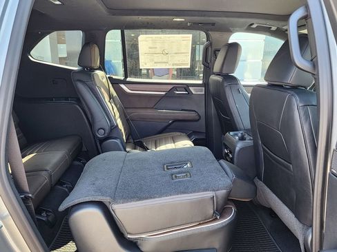 New 2026 GMC Acadia Denali Ultimate AWD/4WD image 49