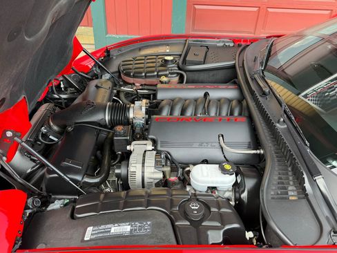Used 2003 Chevrolet Corvette Convertible w/ Preferred Equipment Group1 RWD image 39