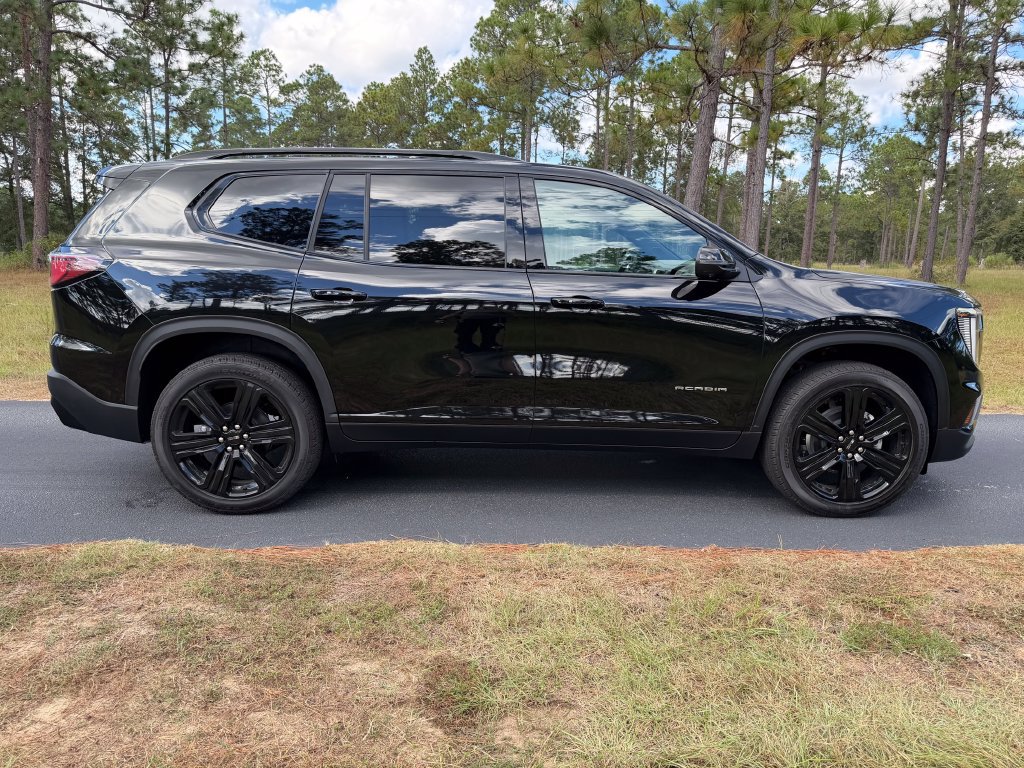 New 2027 GMC Acadia Elevation w/ Black Edition FWD image 6