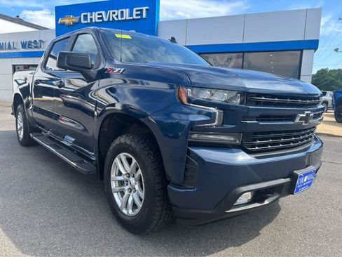 Used 2021 Chevrolet Silverado 1500 RST w/ Z71 Off-Road Package AWD/4WD image 12
