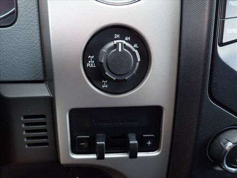 Used 2013 Ford F150 XLT w/ Luxury Equipment Group AWD/4WD image 17