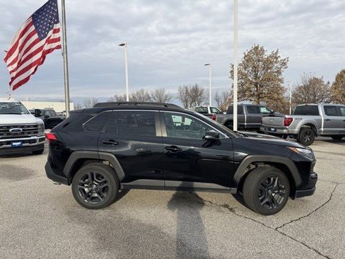 Used 2024 Toyota RAV4 Adventure image 9