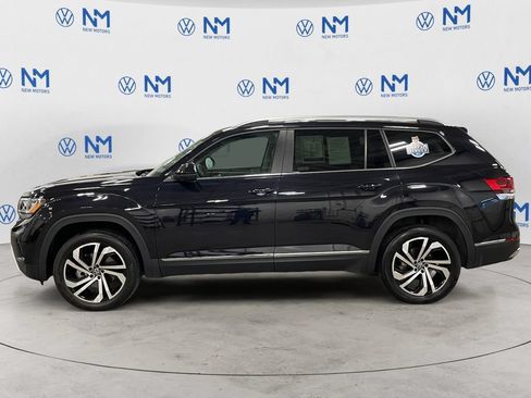 Used 2023 Volkswagen Atlas SEL AWD/4WD image 2