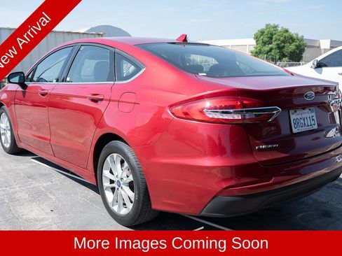 Used 2020 Ford Fusion SE FWD image 4