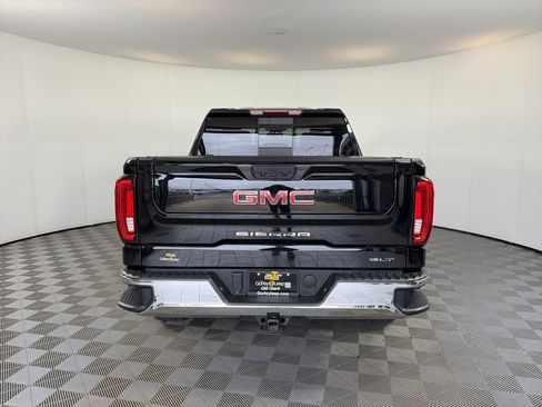 Certified 2024 GMC Sierra 1500 SLT w/ SLT Premium Plus Package AWD/4WD image 9