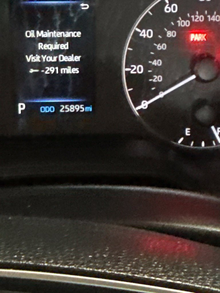 Used 2025 Toyota Corolla SE FWD image 5
