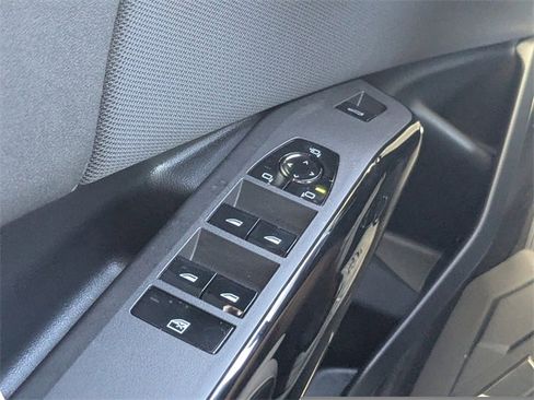 New 2026 BMW X3 xDrive30 w/ Premium Package image 28