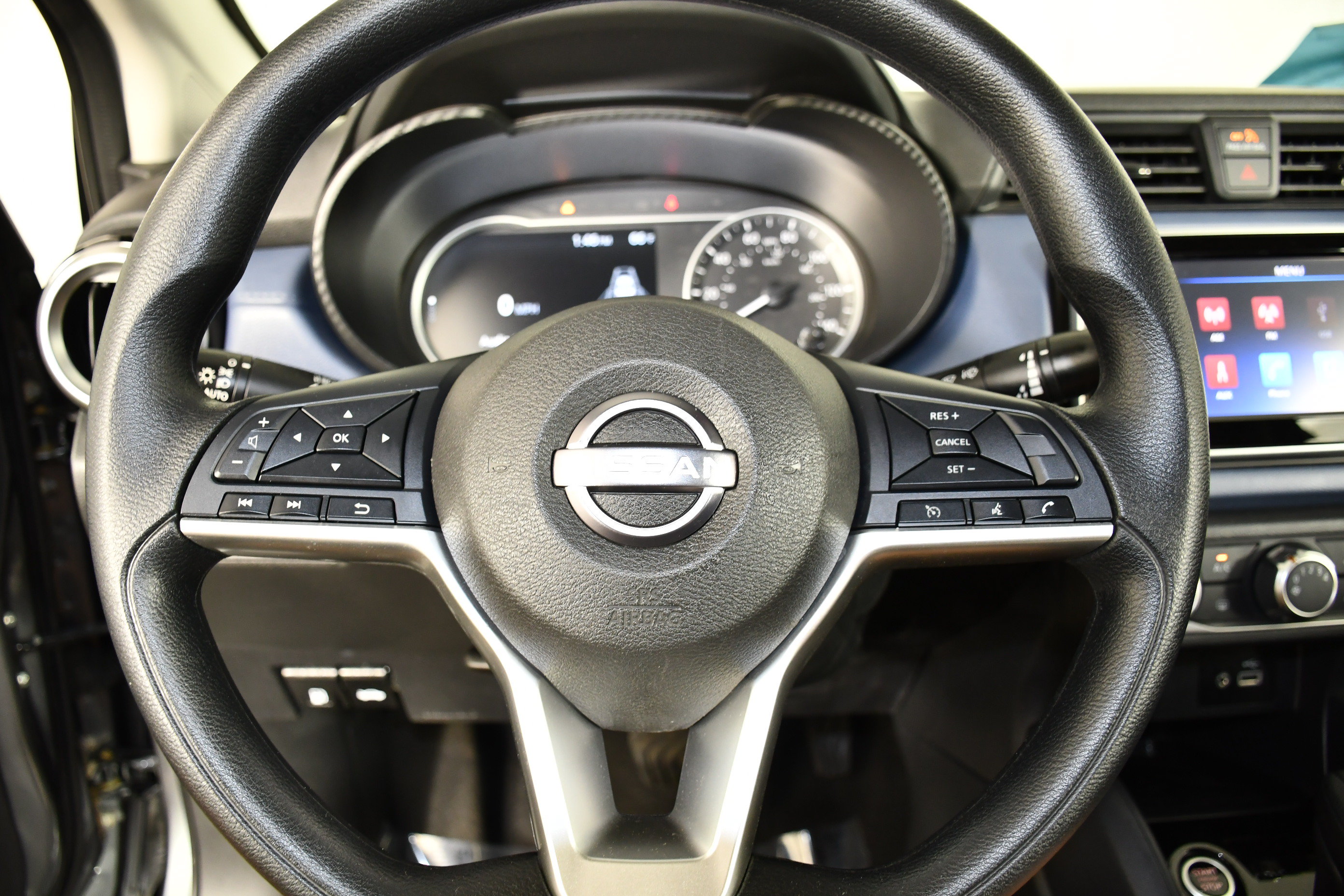 Used 2025 Nissan Versa SV w/ Trunk Package FWD image 20