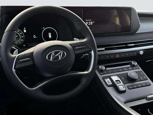 Used 2025 Hyundai Palisade SEL FWD image 15