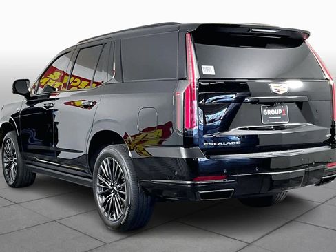 Used 2025 Cadillac Escalade Sport Platinum w/ LPO, Floor Liner Package image 10